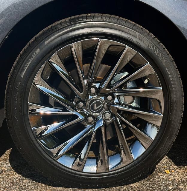 Certified 2025 Lexus ES 300h Ultra Luxury w/ Accessory Package (Z1) FWD image 13