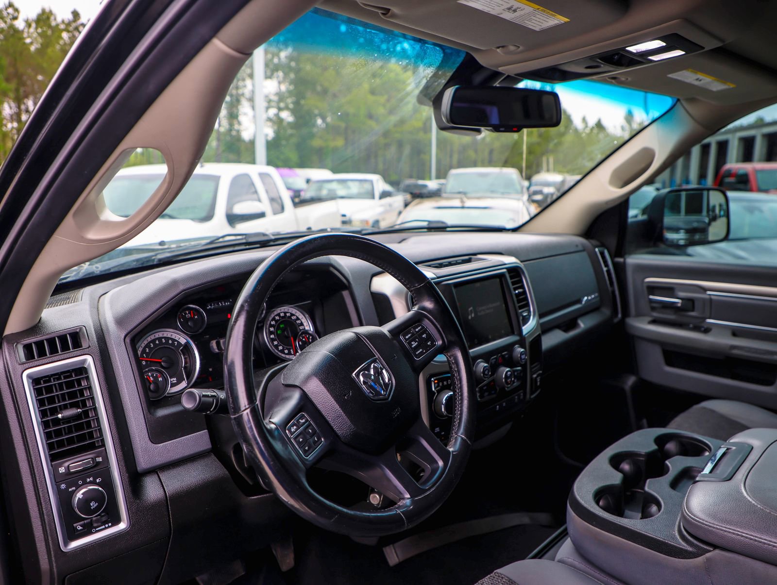 Used 2019 RAM 1500 Big Horn AWD/4WD image 16