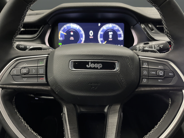 New 2026 Jeep Grand Cherokee Altitude AWD/4WD image 17