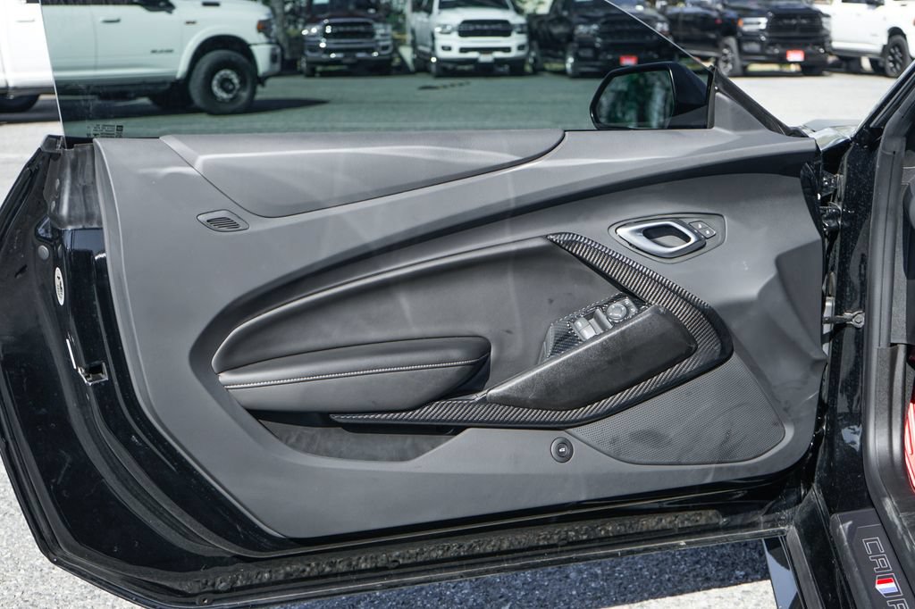 Used 2023 Chevrolet Camaro SS RWD image 16