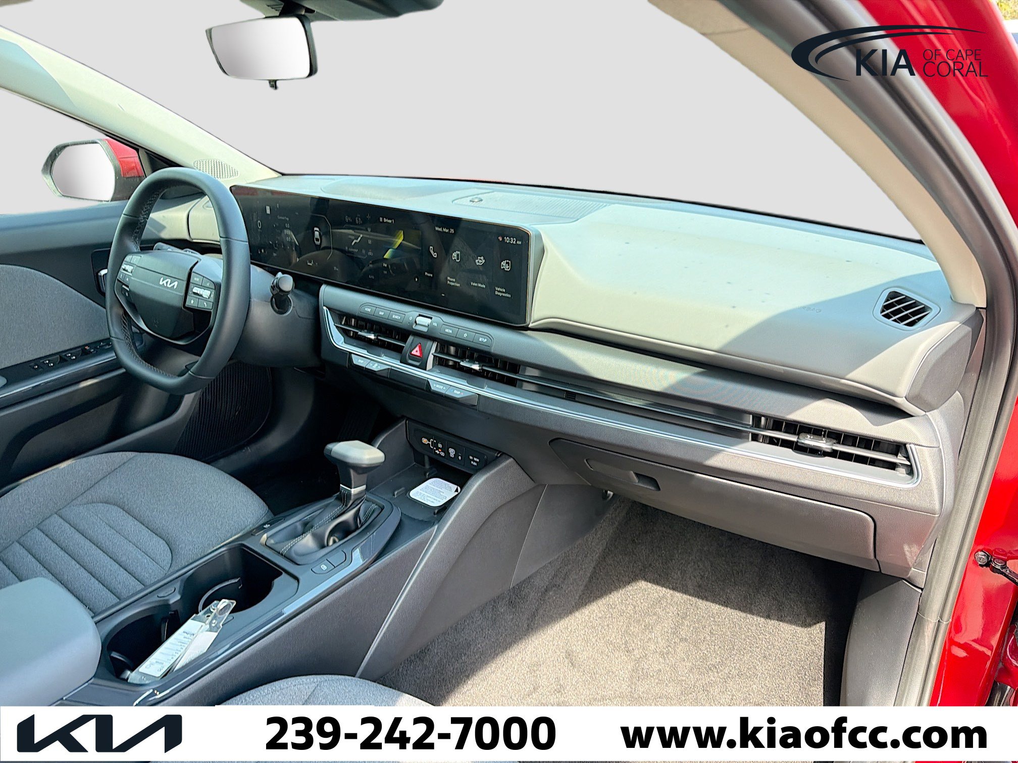 New 2025 Kia K4 EX image 11