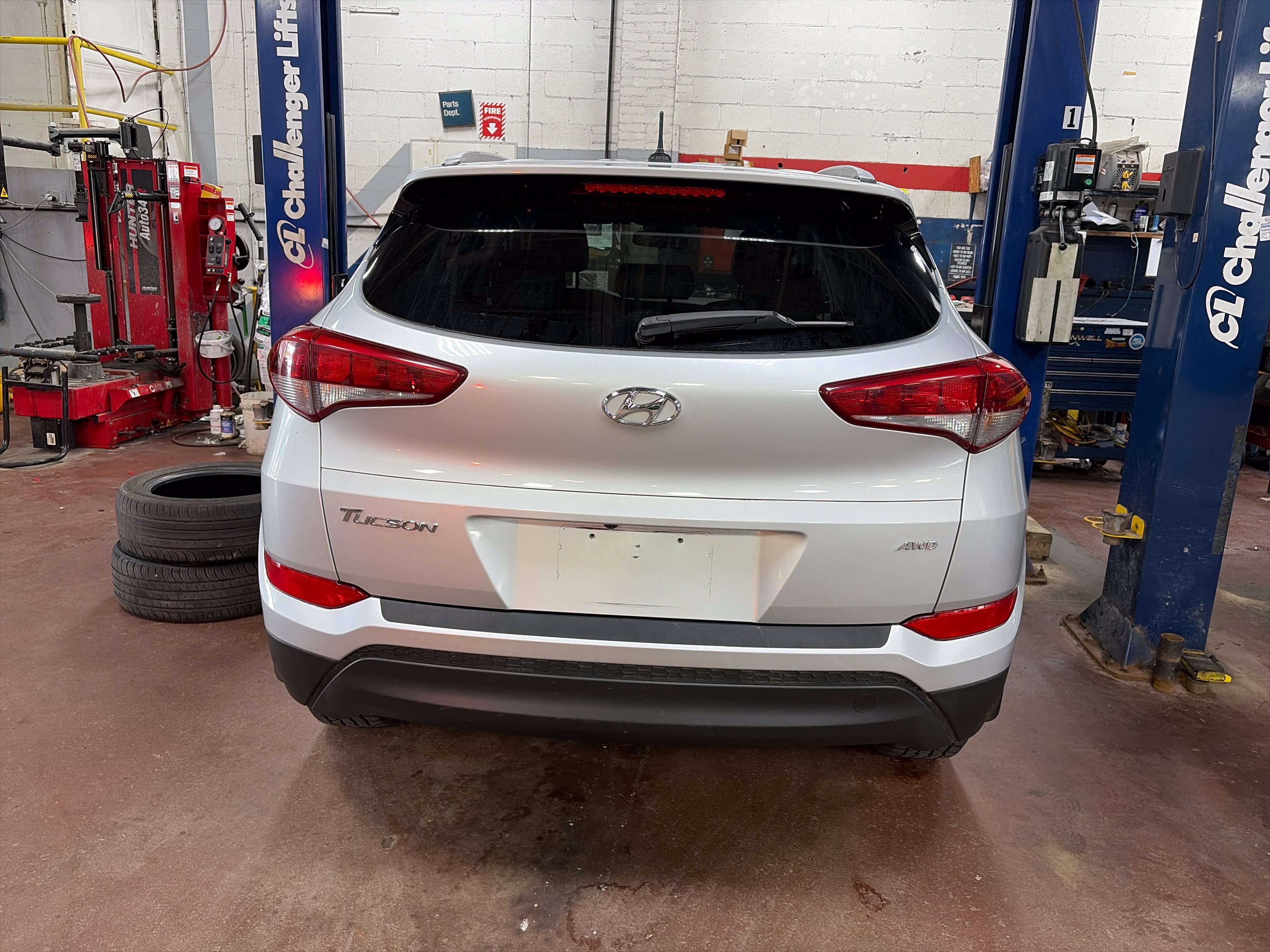Used 2017 Hyundai Tucson SE AWD/4WD image 6
