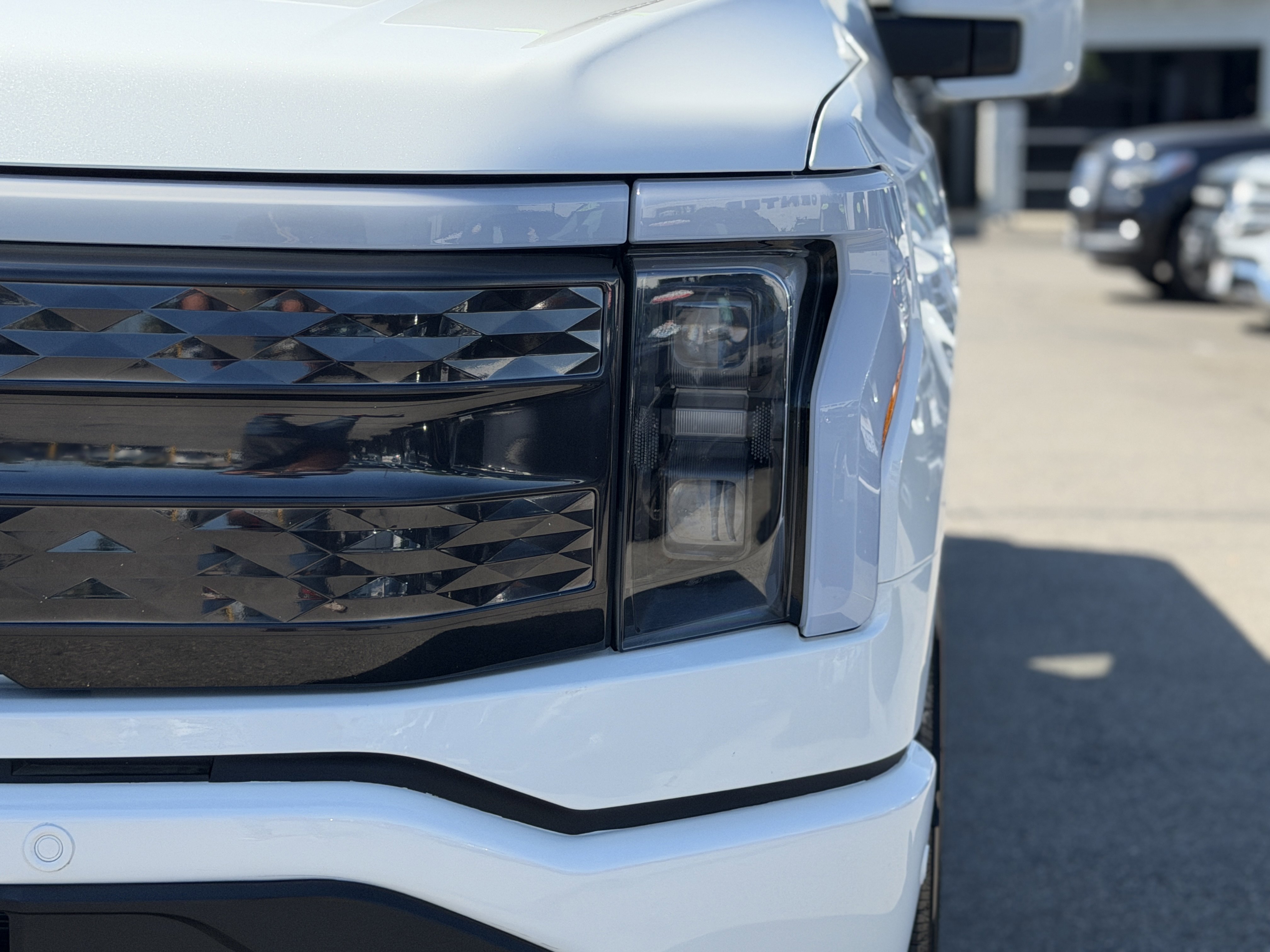 Certified 2023 Ford F150 Lightning Platinum image 4