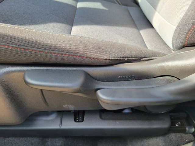 Certified 2025 Chevrolet Trax RS w/ Driver Confidence Package image 23