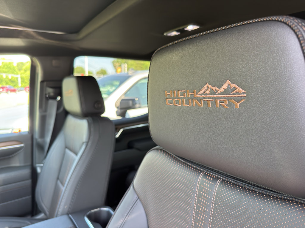 New 2026 Chevrolet Silverado 1500 High Country AWD/4WD image 18