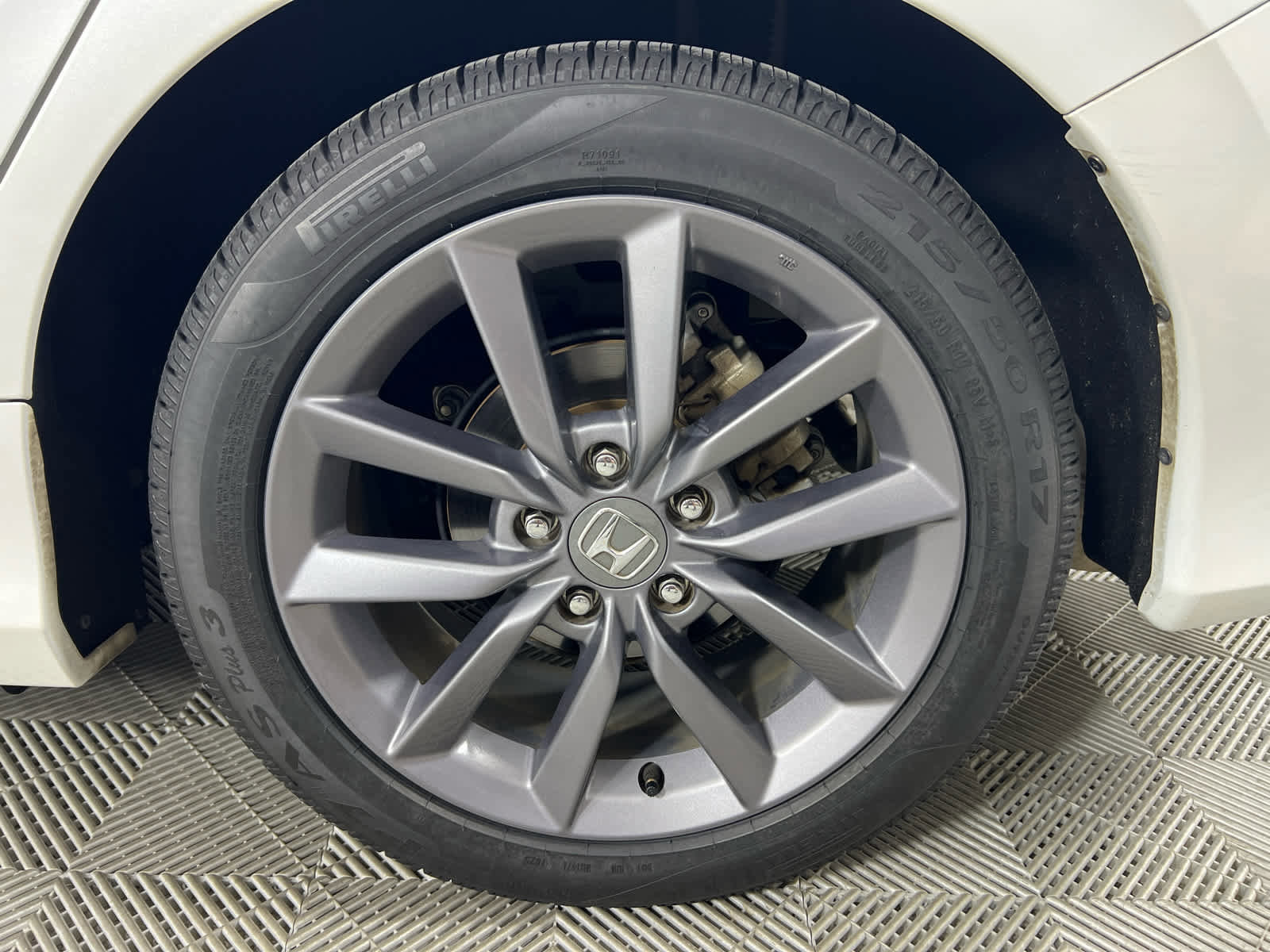 Used 2019 Honda Civic EX-L image 12