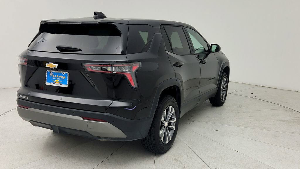 Certified 2025 Chevrolet Equinox LT FWD image 8