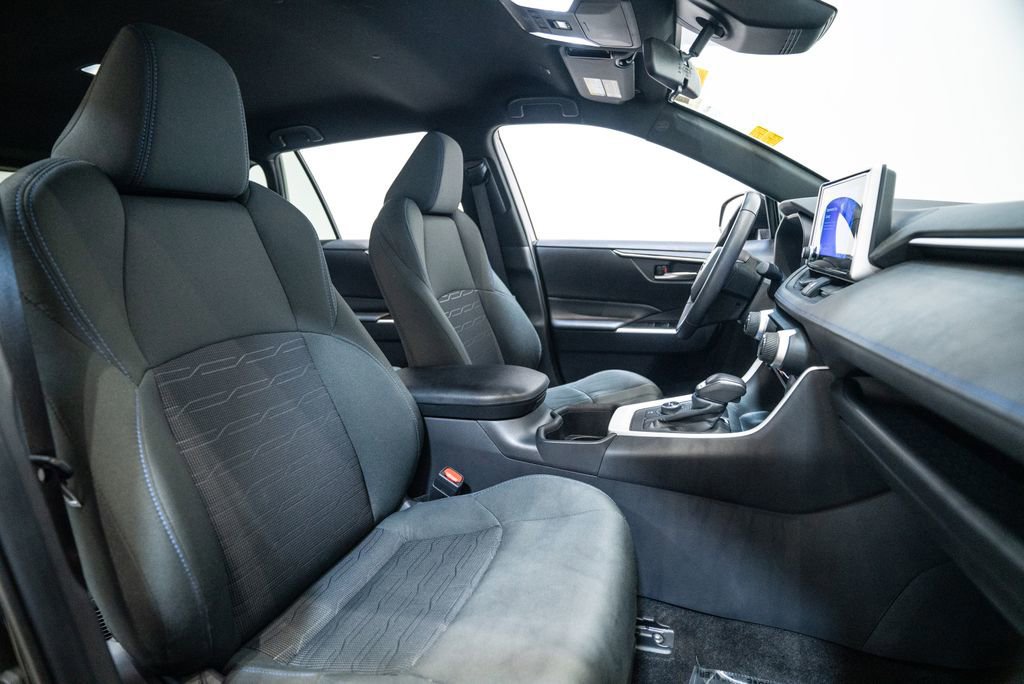 Certified 2024 Toyota RAV4 SE image 15