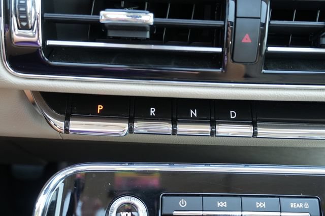 Used 2024 Lincoln Navigator Reserve AWD/4WD image 38
