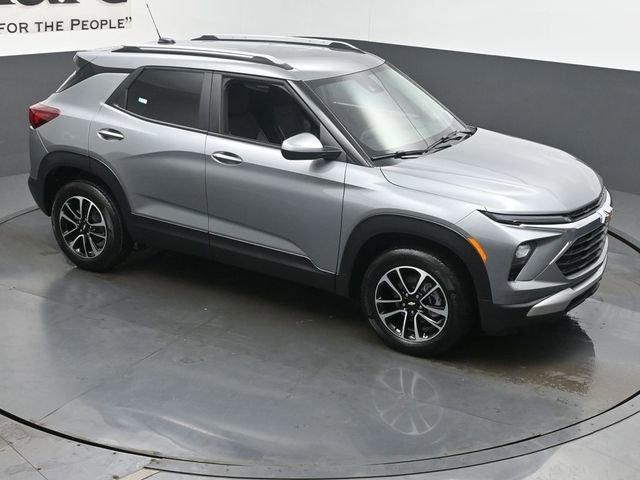 New 2026 Chevrolet TrailBlazer LT w/ Convenience Package AWD/4WD image 16