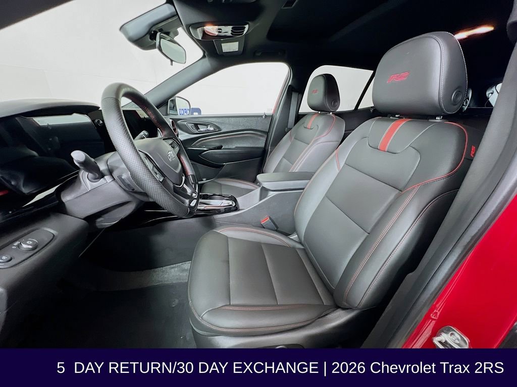 Used 2026 Chevrolet Trax RS w/ Sunroof Package image 13