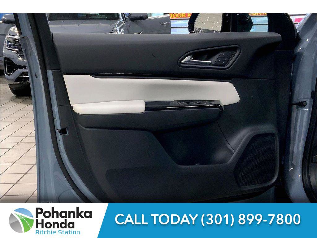 New 2026 Honda Prologue Touring image 13