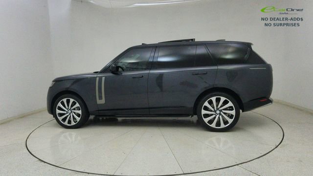 Used 2023 Land Rover Range Rover Long Wheelbase SE image 71