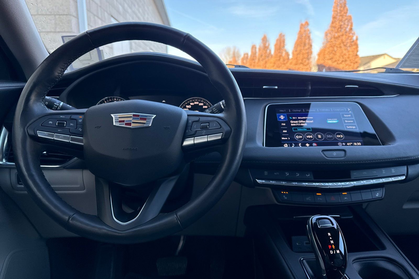 Used 2022 Cadillac XT4 Premium Luxury w/ Enhanced Visibility Package image 15