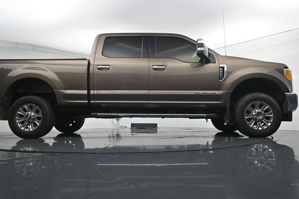 Used 2017 Ford F250 Lariat w/ Chrome Package AWD/4WD image 24