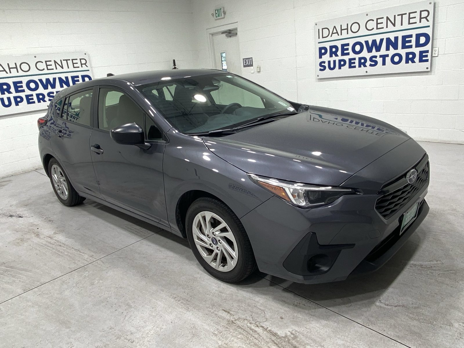 Used 2024 Subaru Impreza 2.0i AWD/4WD image 2