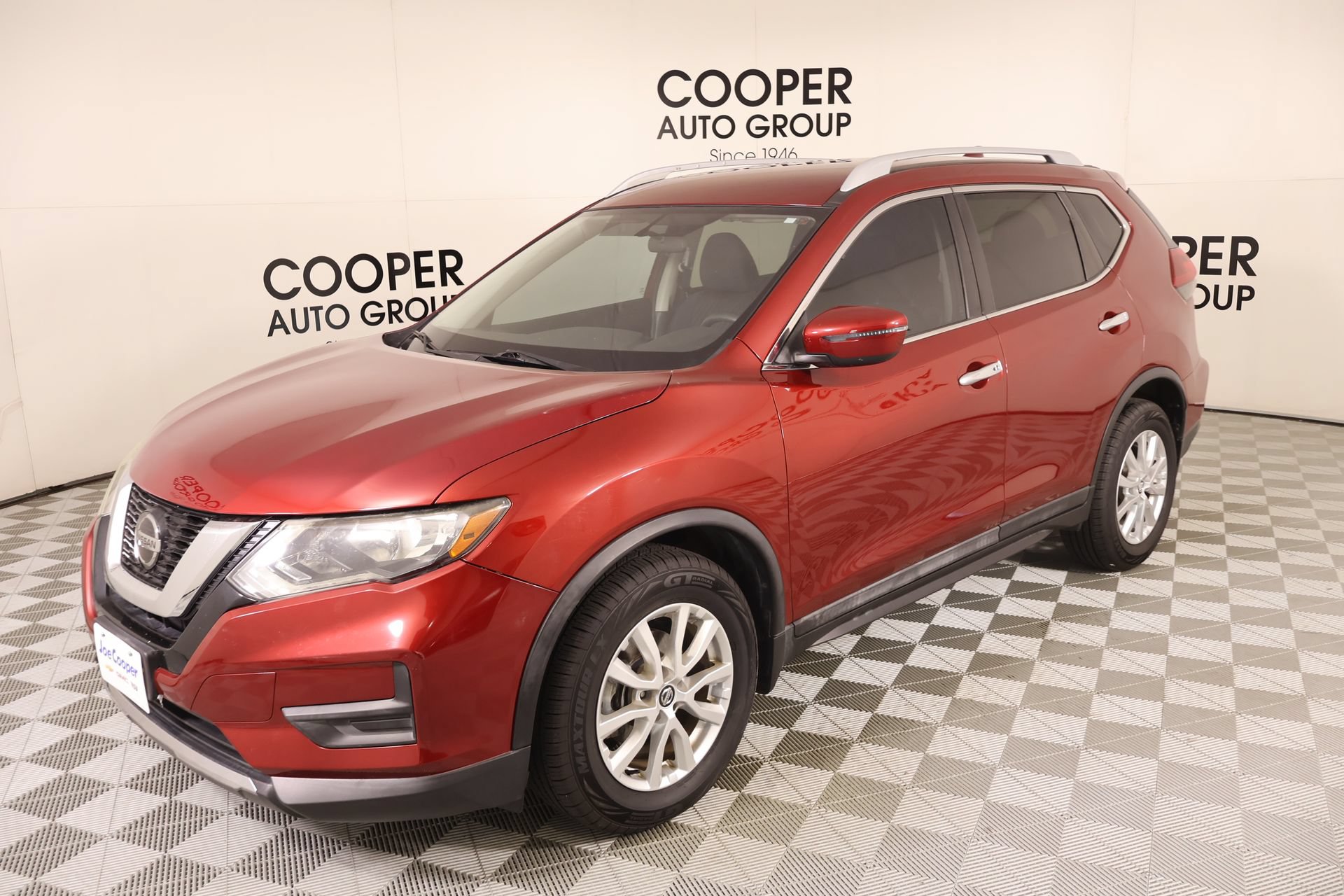 Used 2018 Nissan Rogue SV FWD image 10