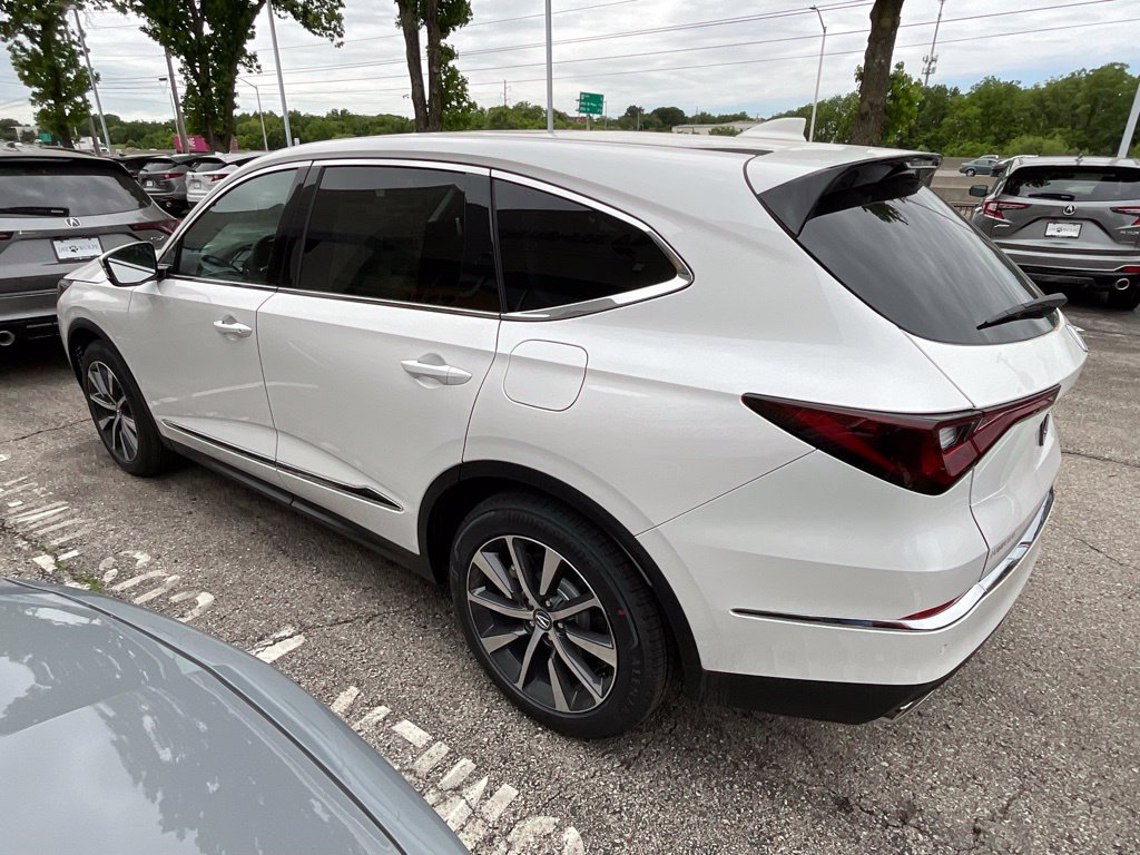 New 2026 Acura MDX w/ Technology Package AWD/4WD image 4