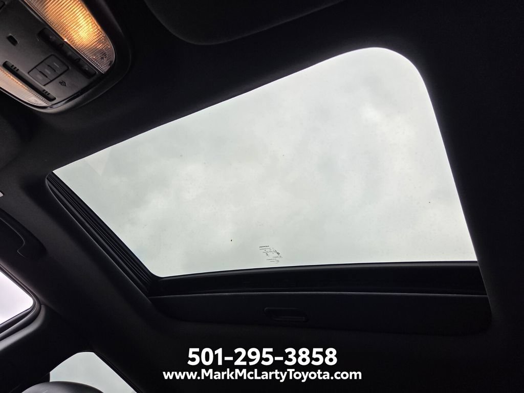 Used 2024 Dodge Durango R/T AWD/4WD image 19