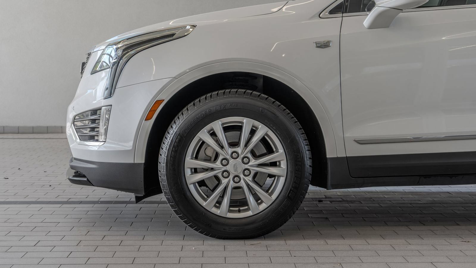 Used 2020 Cadillac XT5 Luxury FWD image 4