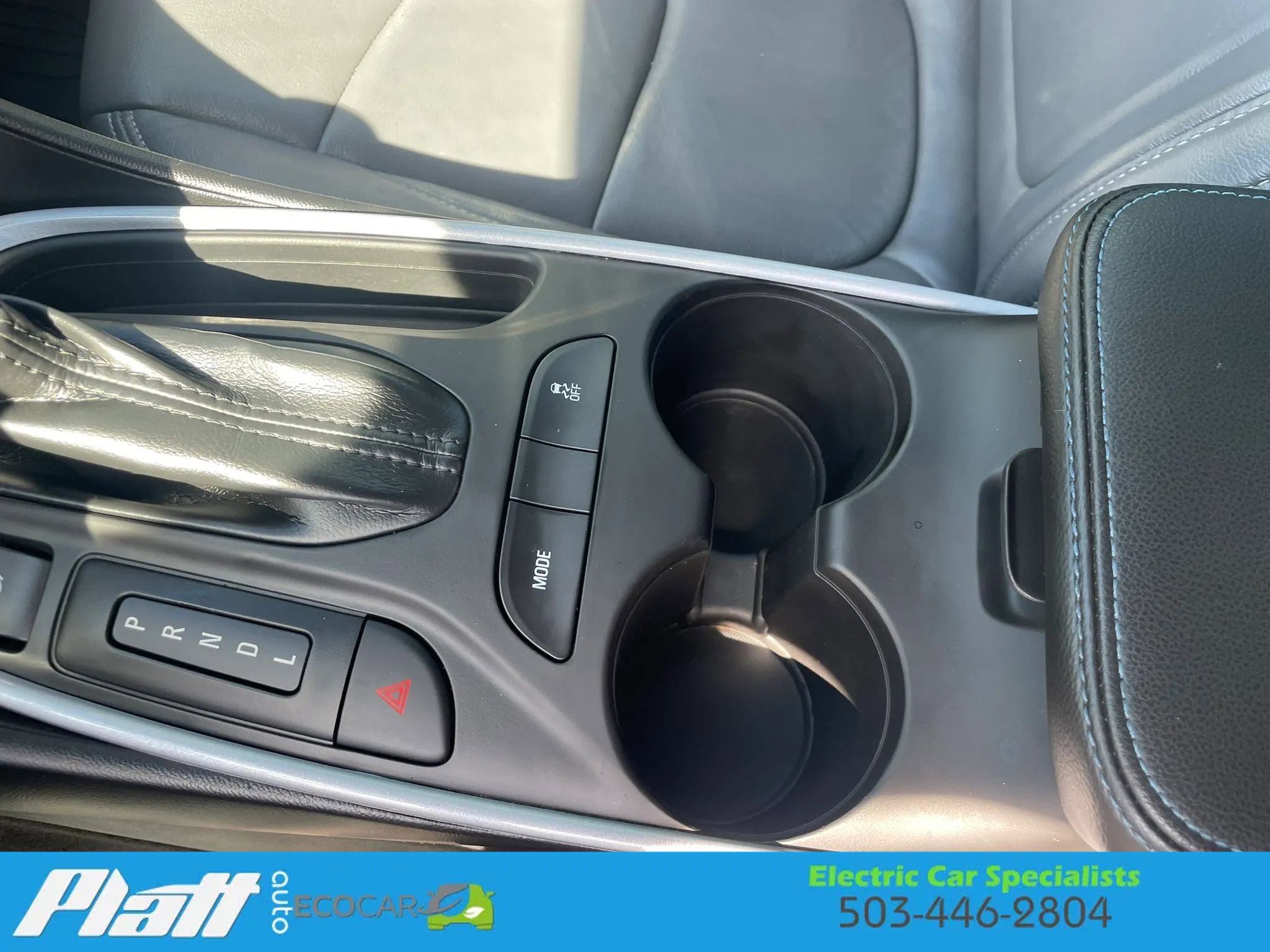 Used 2018 Chevrolet Volt LT w/ Comfort Package FWD image 29