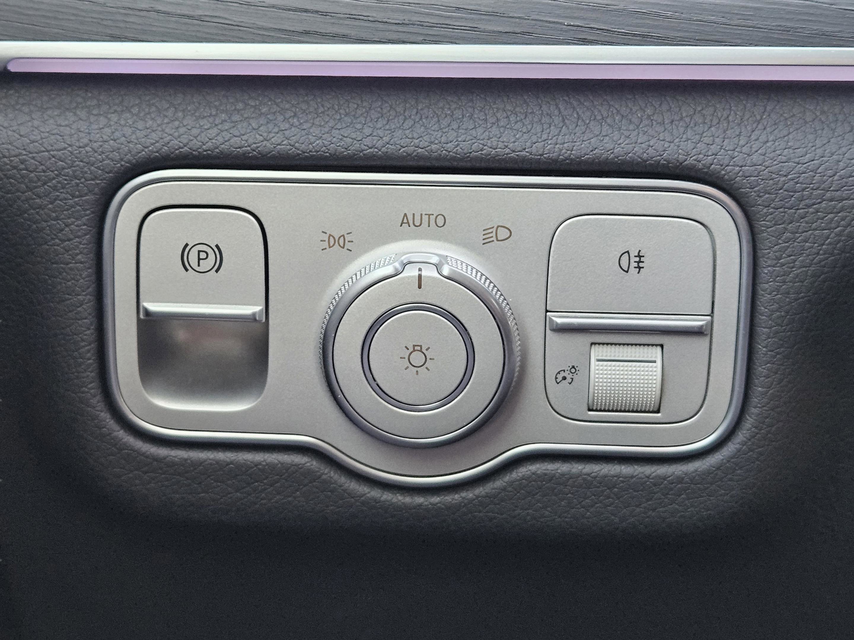 Certified 2025 Mercedes-Benz GLS 450 4MATIC image 23