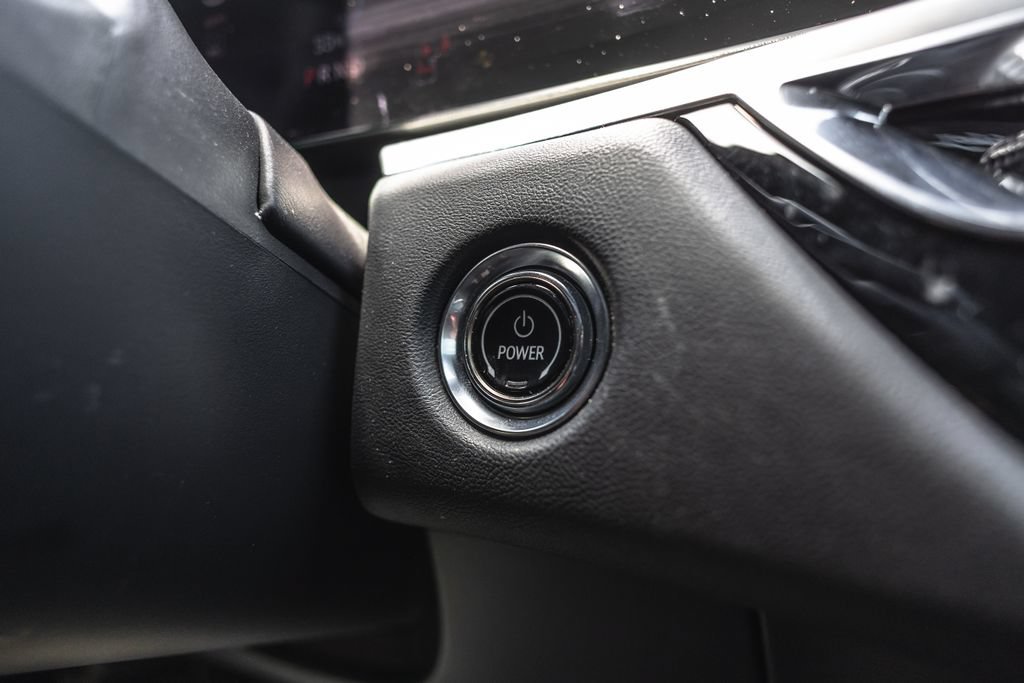Used 2024 Cadillac Lyriq Luxury RWD image 15