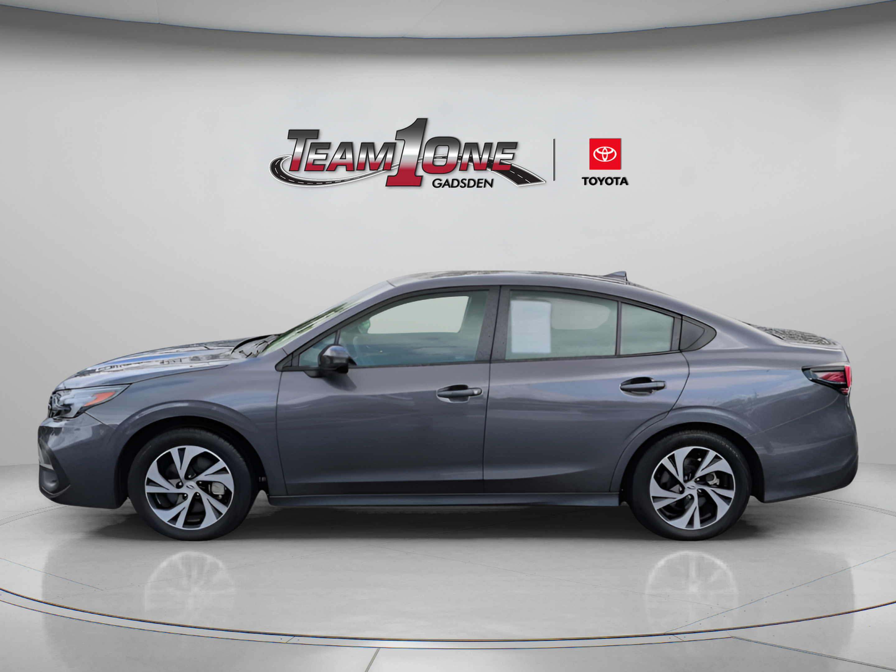 Used 2025 Subaru Legacy Premium AWD/4WD image 6