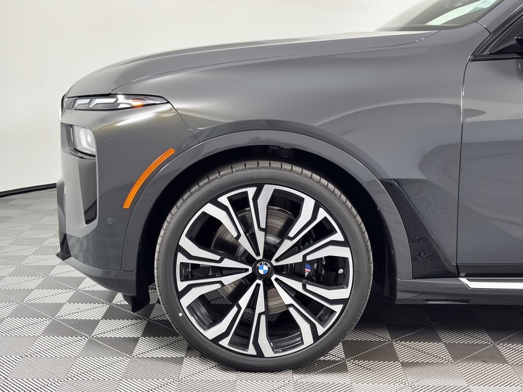 New 2027 BMW X7 xDrive40i w/ Executive Package AWD/4WD image 13