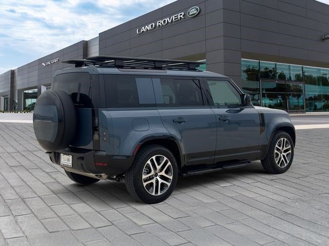 Certified 2026 Land Rover Defender 110 X-Dynamic SE AWD/4WD image 5