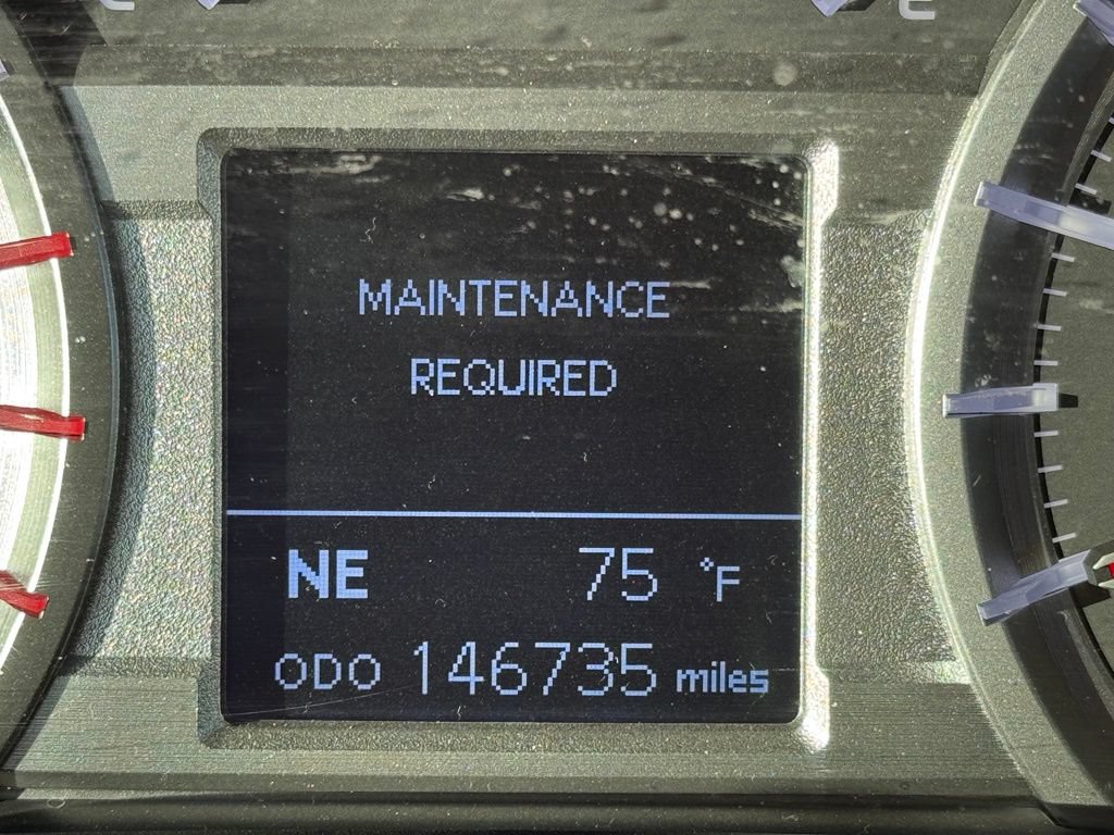Used 2019 Toyota 4Runner SR5 AWD/4WD image 16