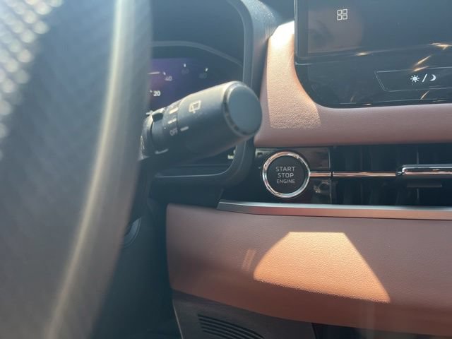 New 2025 Mitsubishi Outlander SEL FWD image 22