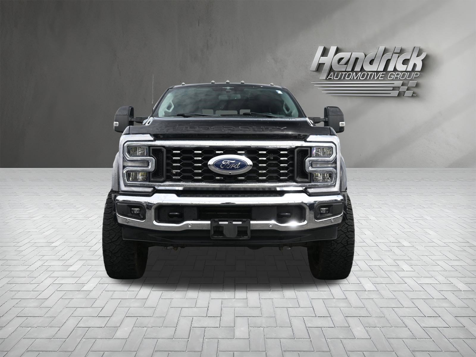 Used 2023 Ford F450 Lariat w/ Lariat Ultimate Package AWD/4WD image 3