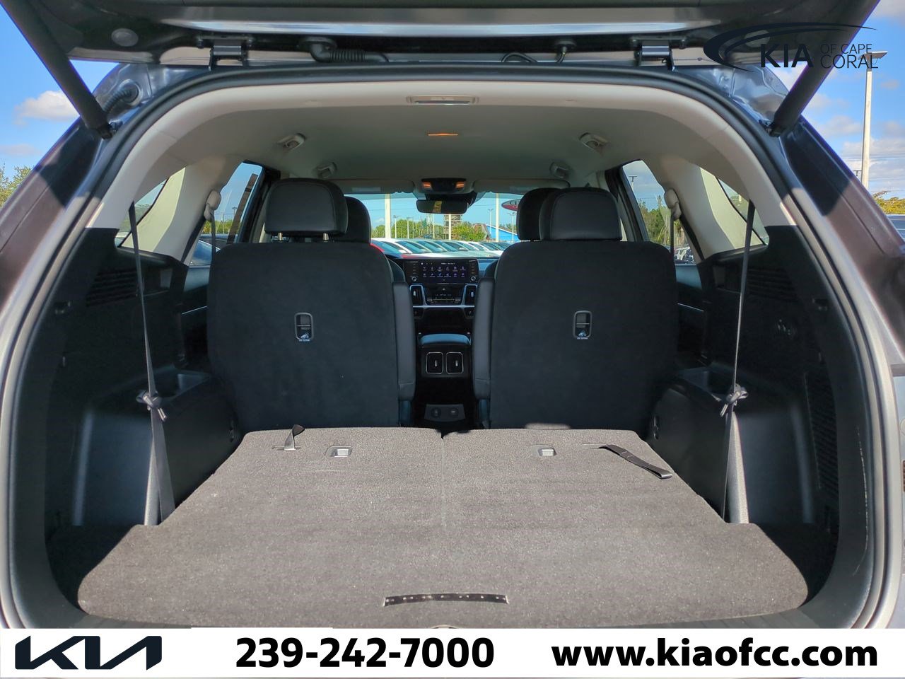 Certified 2023 Kia Sorento EX image 12