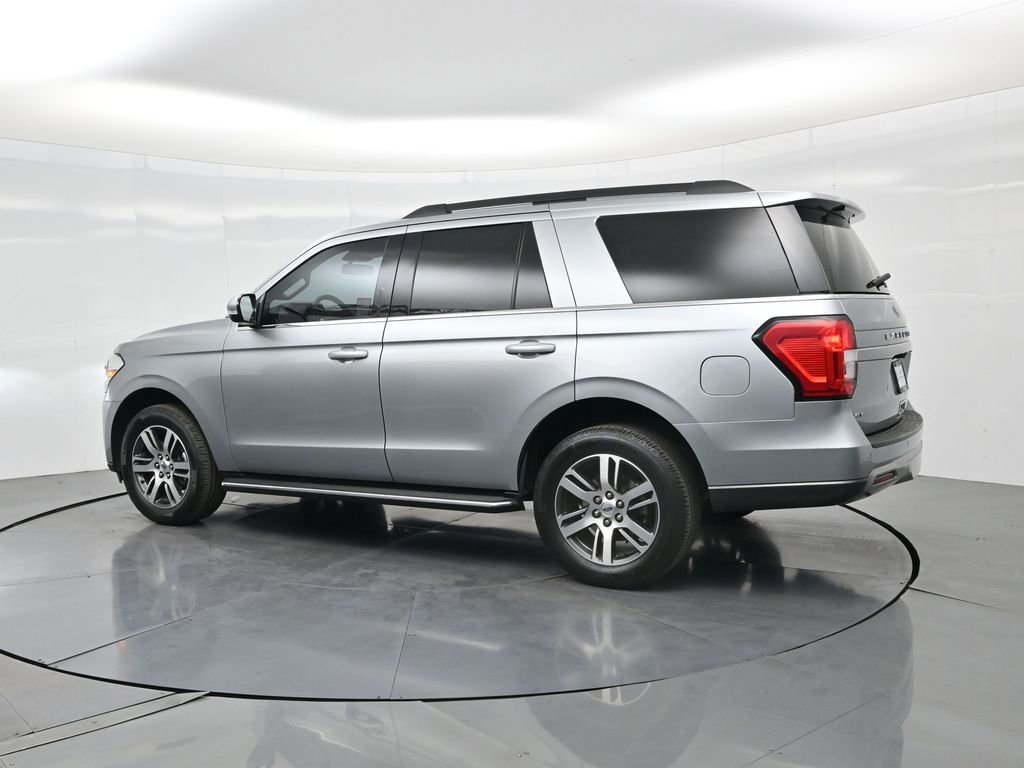 Used 2022 Ford Expedition XLT image 9