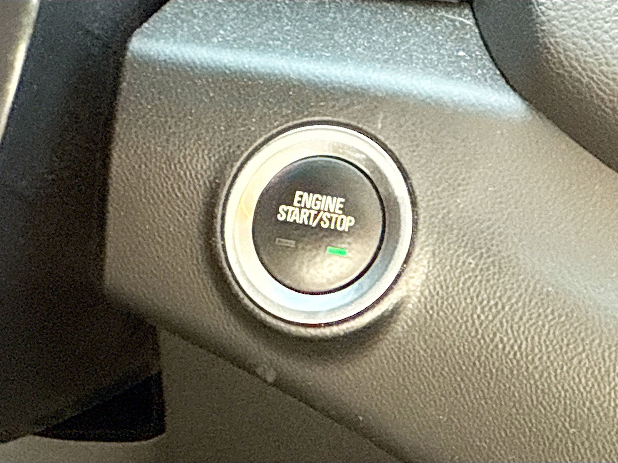 Used 2020 GMC Terrain SLE w/ Driver Convenience Package FWD image 33