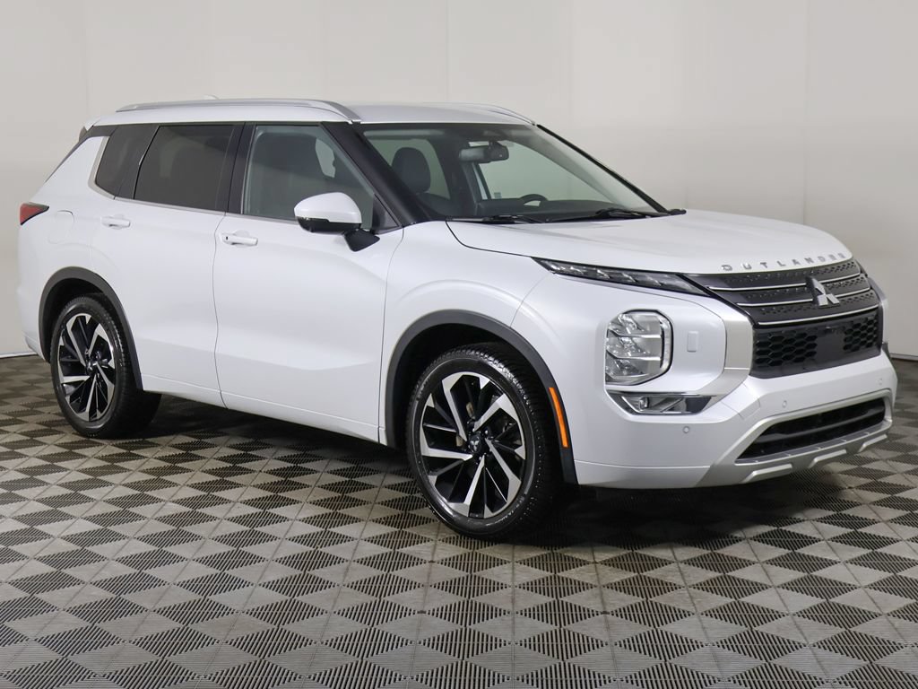 Used 2022 Mitsubishi Outlander SEL AWD/4WD image 55