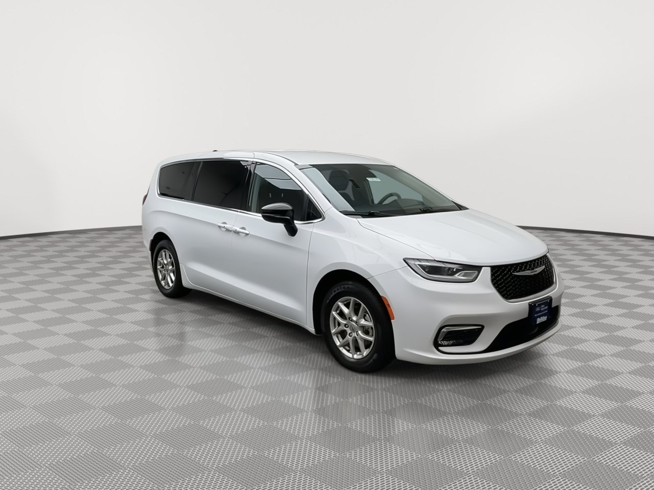 Used 2024 Chrysler Pacifica Touring-L FWD image 33