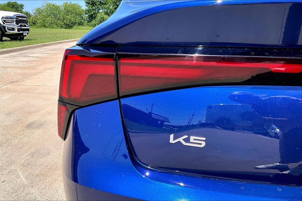 Used 2025 Kia K5 EX FWD image 29