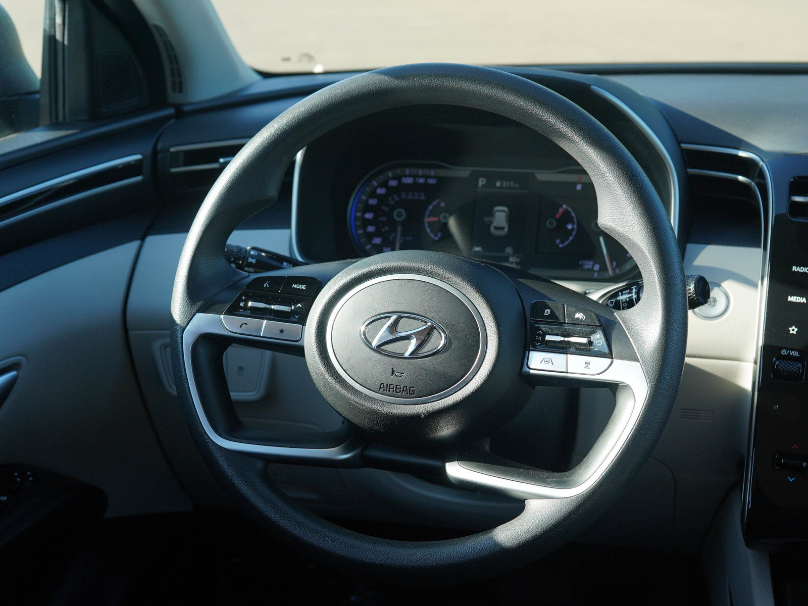 Used 2024 Hyundai Tucson SEL AWD/4WD image 17