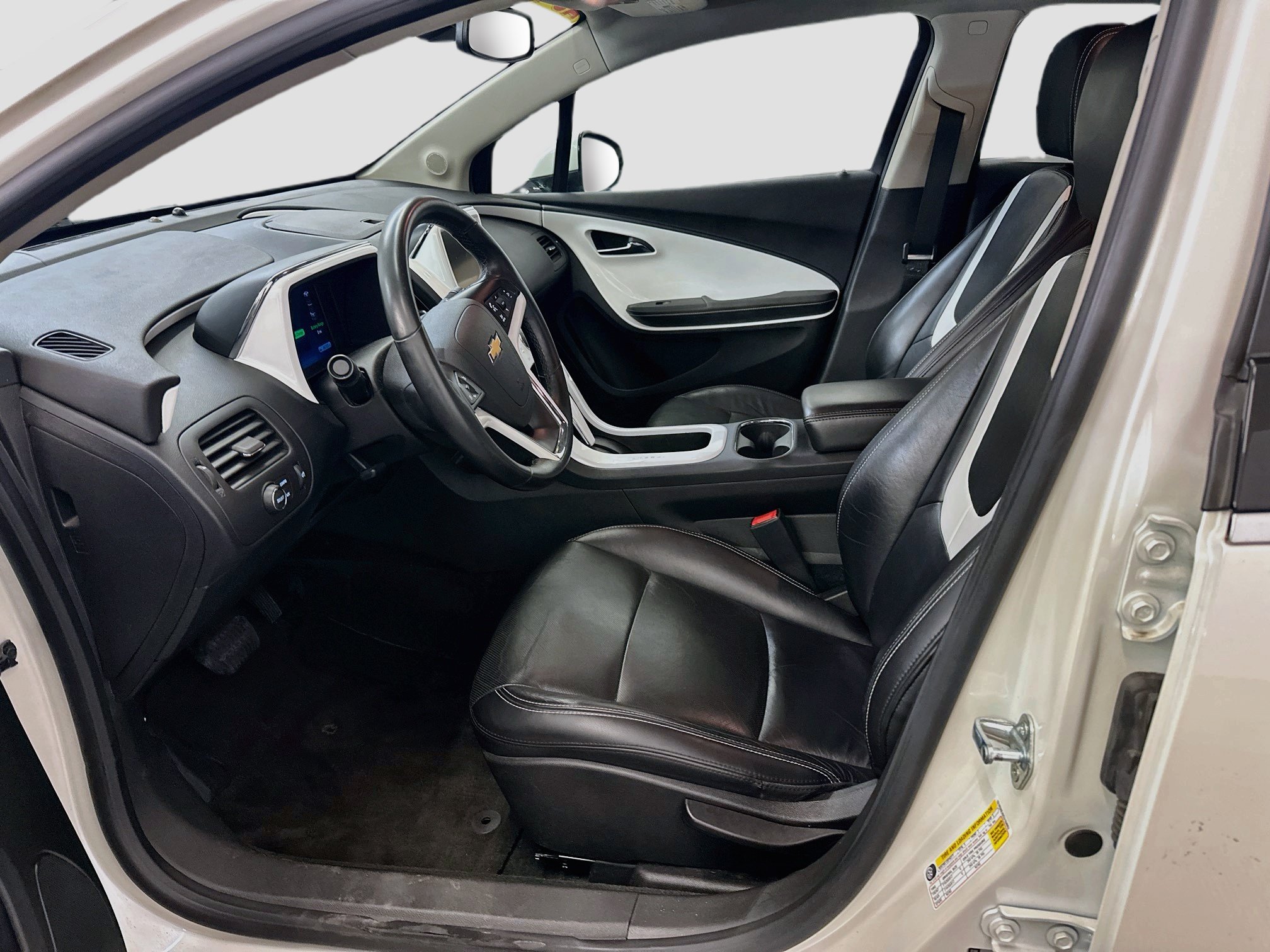 Used 2012 Chevrolet Volt Premium w/ Premium Trim Package FWD image 13