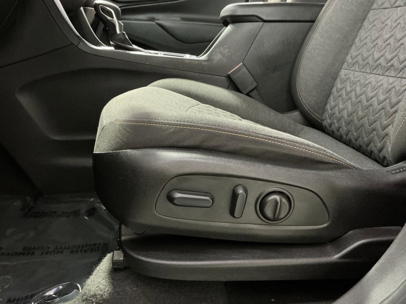 Used 2022 Chevrolet Equinox LT image 22