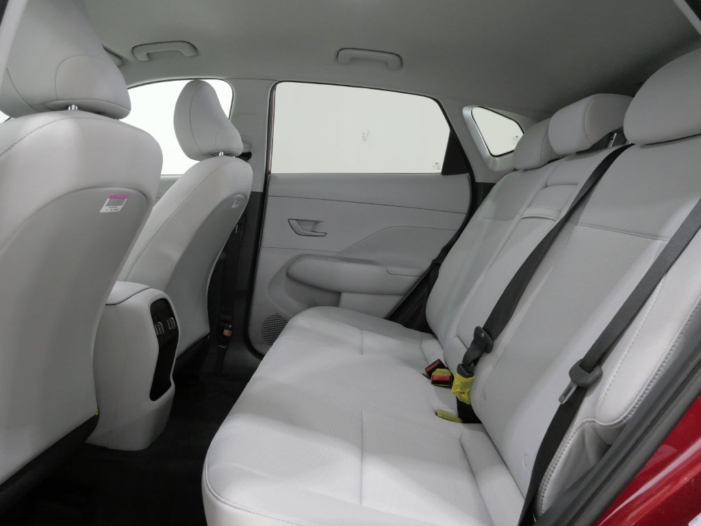 Used 2026 Hyundai Kona SEL Sport AWD/4WD image 23