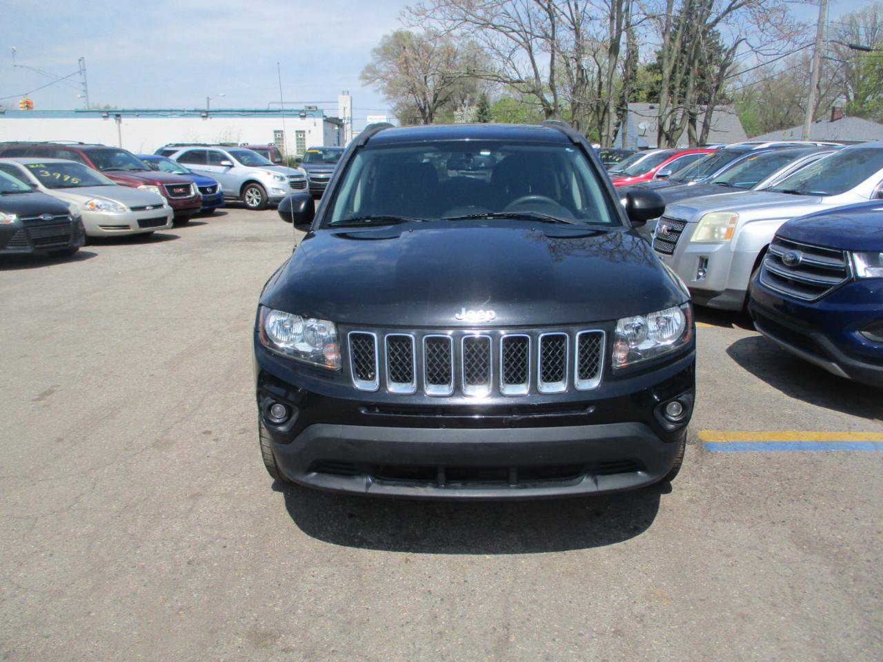 Used 2017 Jeep Compass Sport w/ Power Value Group FWD image 2