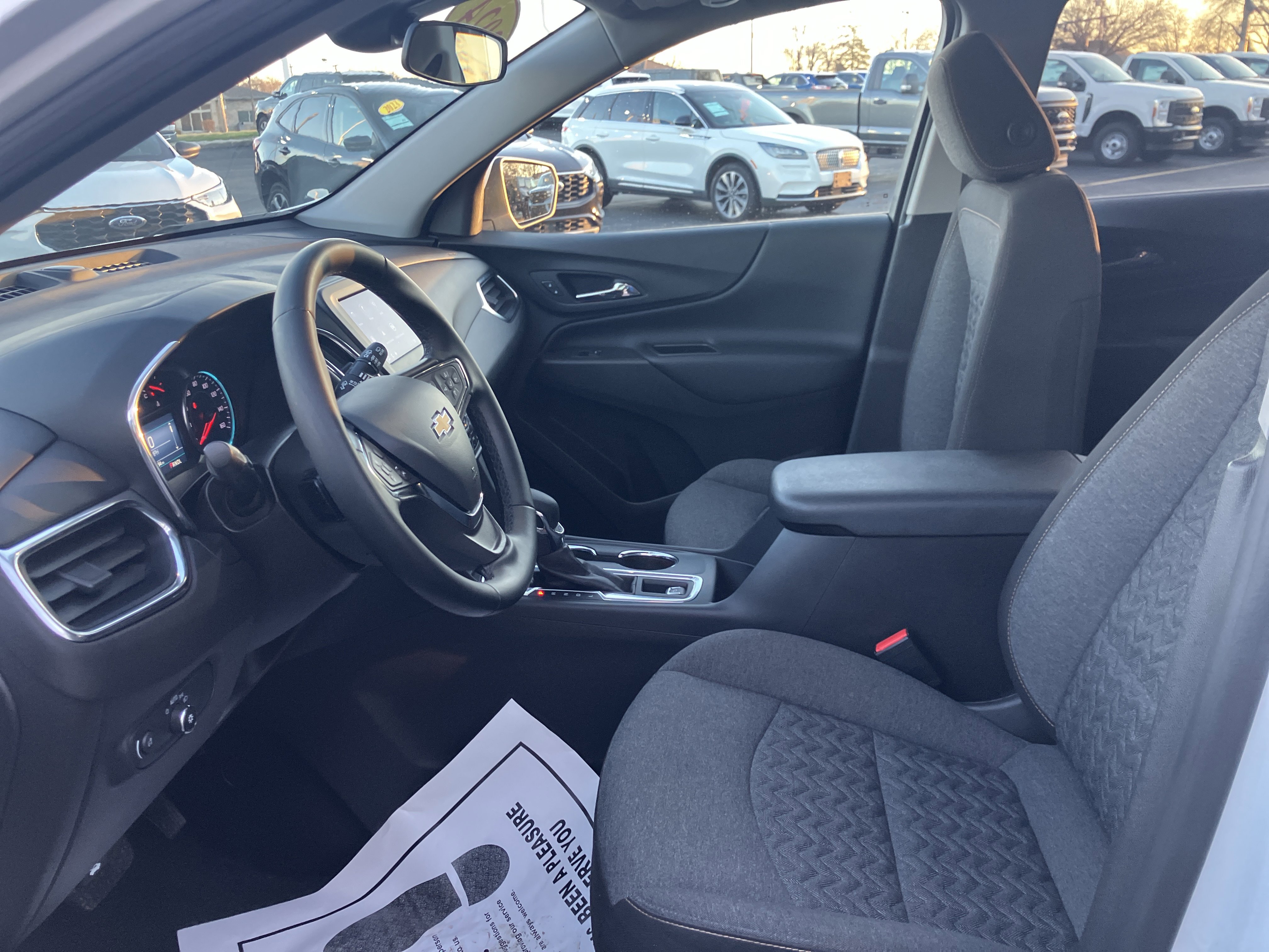 Used 2024 Chevrolet Equinox LT image 21