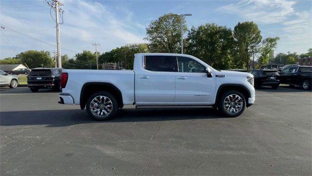 New 2026 GMC Sierra 1500 Denali image 9