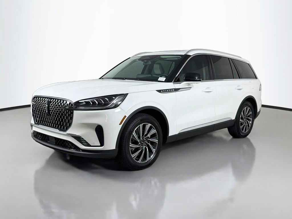 Used 2026 Lincoln Aviator 2WD image 1