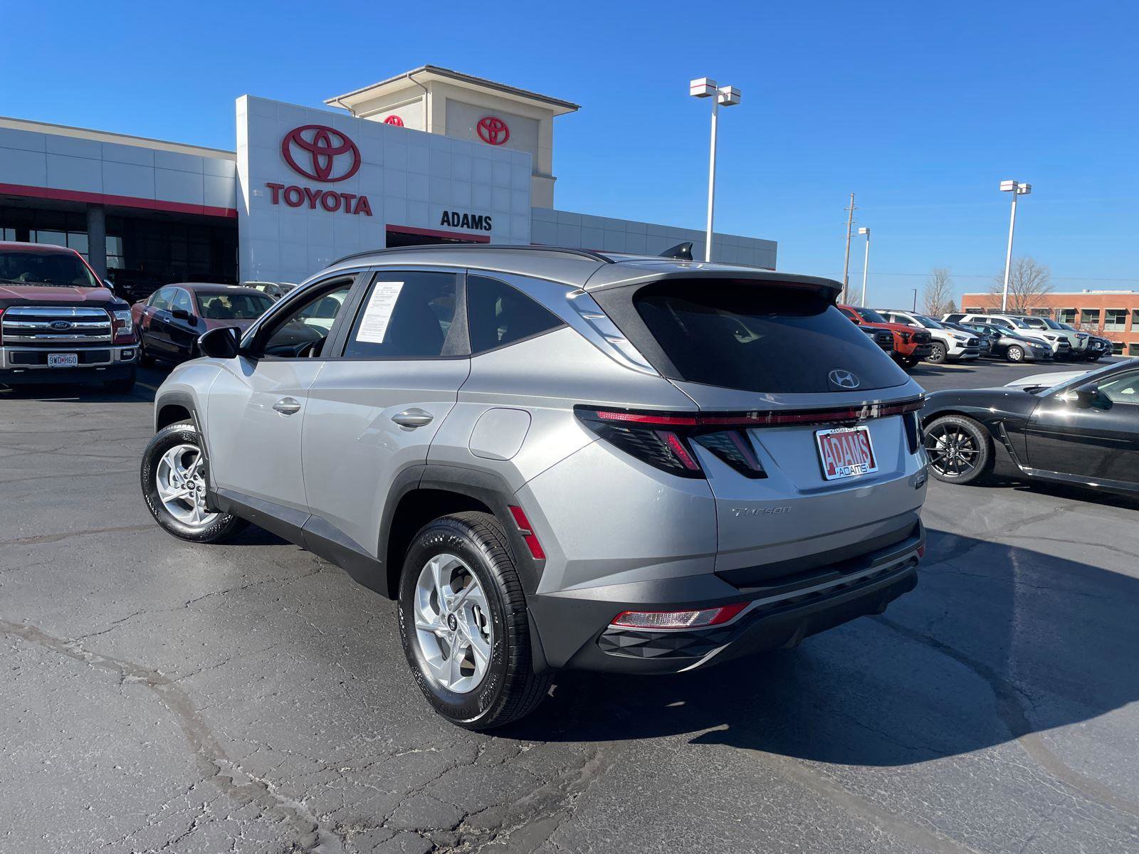 Used 2023 Hyundai Tucson SEL w/ Winter Package image 6