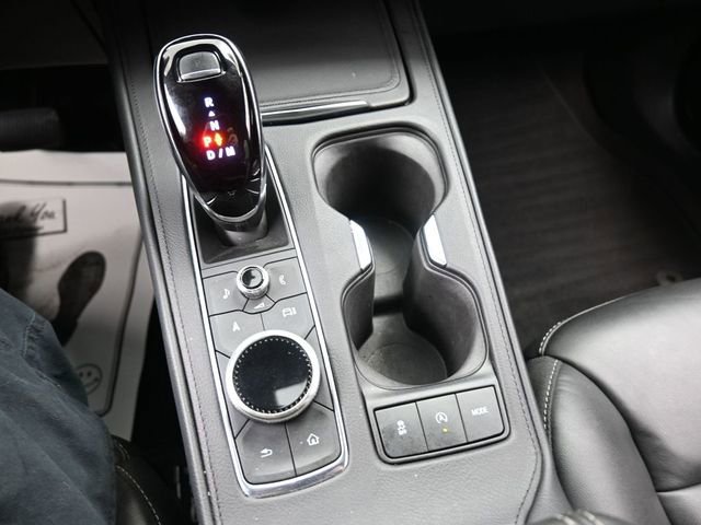 Used 2025 Cadillac XT4 Premium Luxury image 11