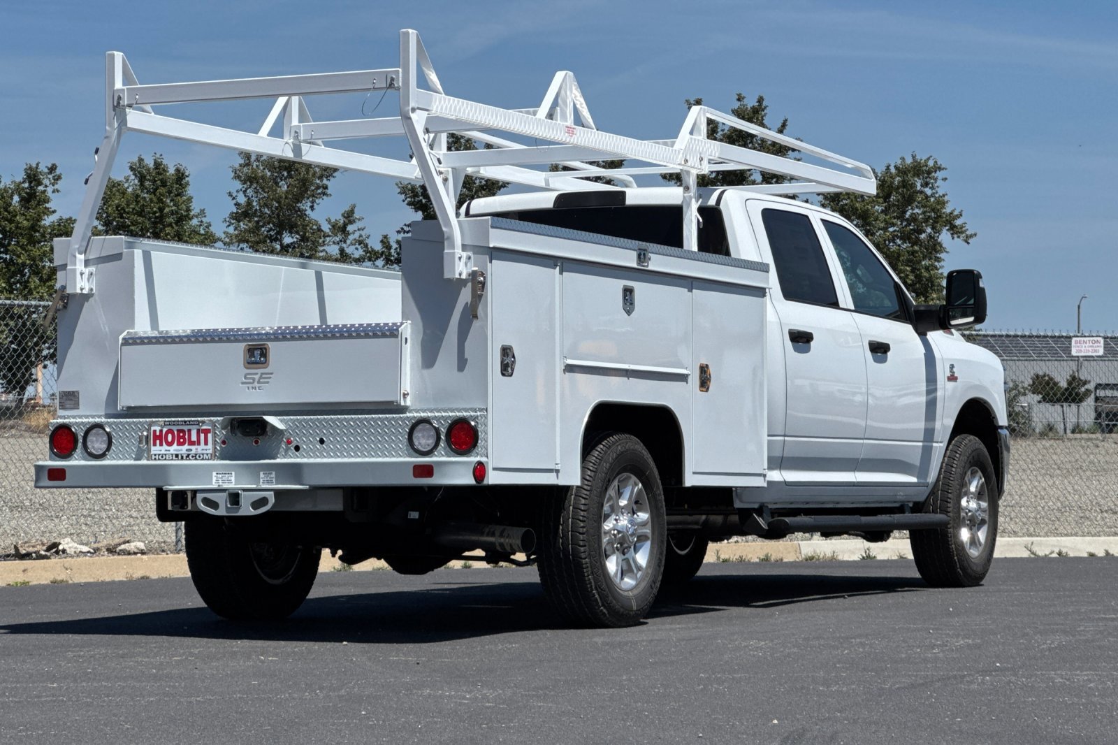 New 2026 RAM 3500 Tradesman w/ Chrome Appearance Group A AWD/4WD image 3